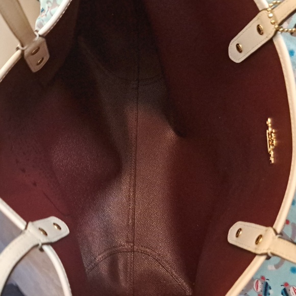 Coach Reversible Tote Banana Print - Picture 8 of 9